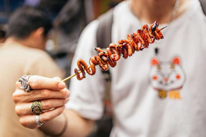 Manila: Street Food and Drinks Walking Tour with Tastings - Halo-halo and the final ride