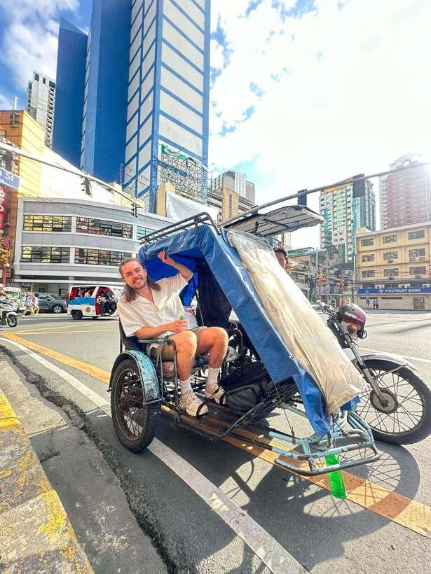 Manila Tuktuk and Jeepney Ride Guided Tour - Manila by three wheels and one classic jeepney