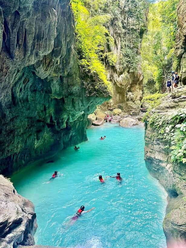 Moalboal: Kawasan Canyoneering with Lunch & Free Transfers - Starting at 8 AM in Moalboal