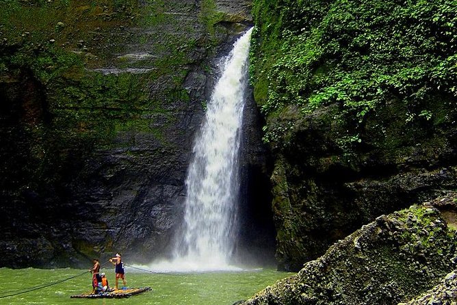 Pagsanjan Falls Adventure from Manila - Getting ready at the river launch