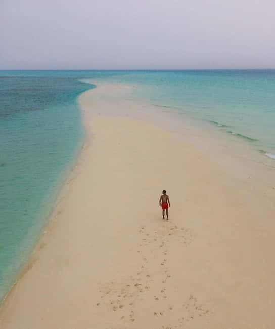 PALAWAN: Balabac Island Hopping with Full board Meals - Sleeping arrangements and food