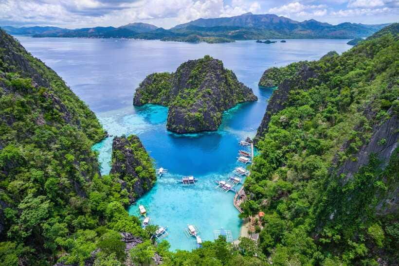 Palawan: Coron Island Super Ultimate Private Tour - Barracuda Lake and its unusual water layers