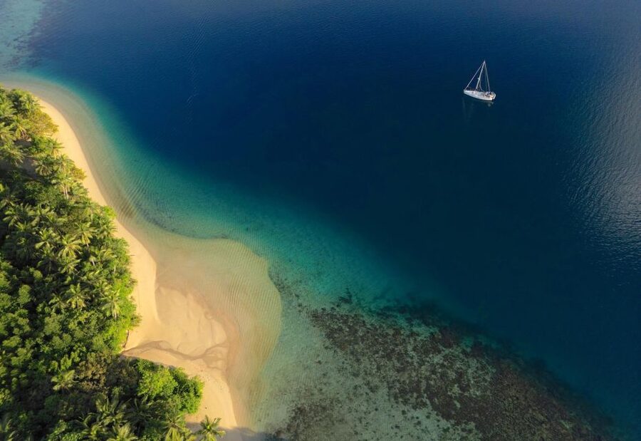 Palawan: Private Sailing Yacht Cruise in El Nido - Who should book this sailing day?