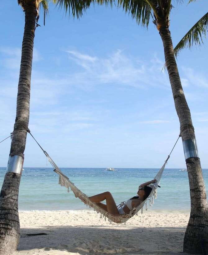 Panglao: Private Cave Pool, Beach & Scenic Day Tour - Bohol Bee Farm adds lunch and an ocean view
