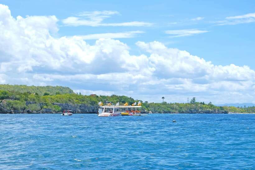 Panglao: Solo or Tandem Parasailing Experience near Alona - Finding the RFS Watersports booth at Alona Beach