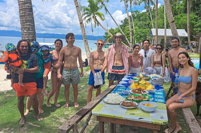 Port Barton Full Day Island Hopping with Buffet Lunch - Twin Reef and the snorkeling focus