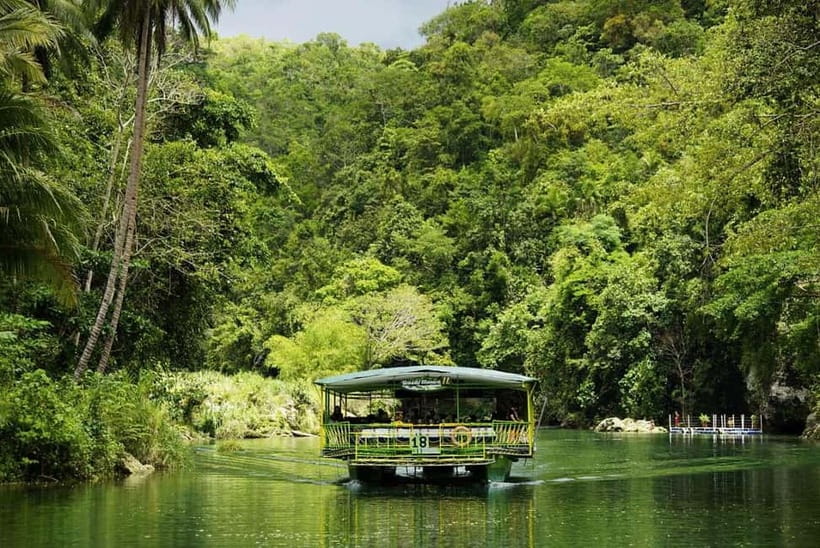 PREMIUM Bohol Eco-Tours: Chocolate hills - Filipino food, snacks, and the Loboc River option
