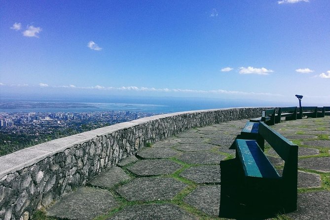 Private Cebu & Lapu-Lapu City Tour with Uphill Spots & Lunch at House of Lechon - The Taoist Temple and the climb into Cebu’s hills