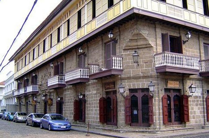 Private Half-Day Makati (Old Manila) with Intramuros - Timing, pickup, and the Manila traffic question