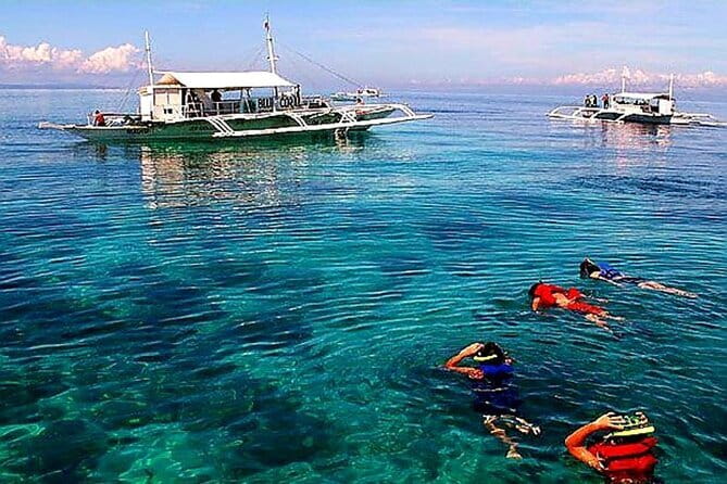 Private Island Hopping in Nasuluan, Hiltotongan and Caohngan - Leaving Mactan by private boat