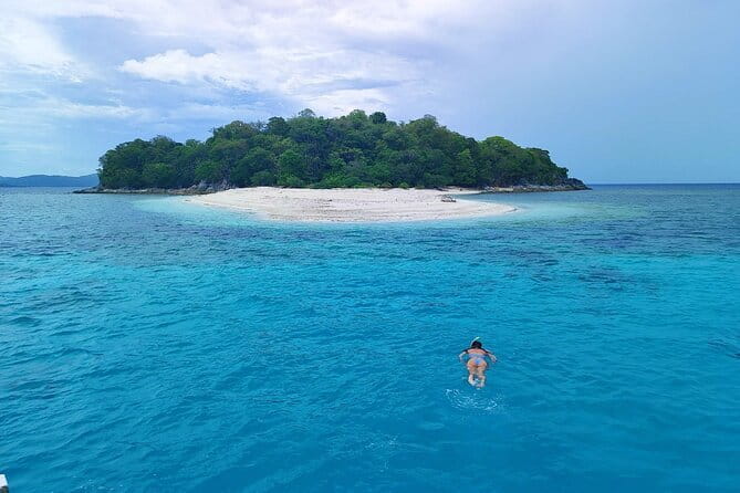 Private Palawan Expedition, El Nido to Coron 3 Days 2 Nights - Four islands and four shoreline stops on day one