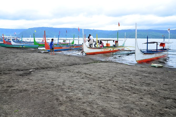 Private Tour: Tagaytay Midlands & Taal Volcano Boat Ride - Who should book this experience?