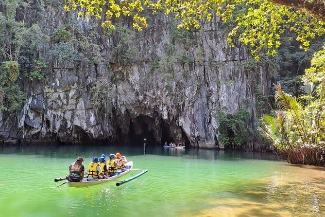 Private Underground River Tour In Puerto Princesa - Lunch and the value of a private vehicle