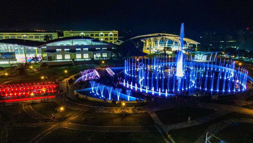 Puerto Princesa: Balayong People's Park with Dinner and Show - An evening built around Puerto Princesa’s newest night attraction