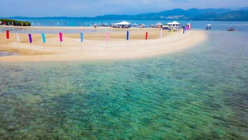 Puerto Princesa: Honda Bay Island Hopping & Optional Massage - Luli Island and its changing sandbar