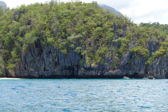 Puerto Princesa Underground River Day Tour a UNESCO heritage site - Inside the first kilometer of the underground river