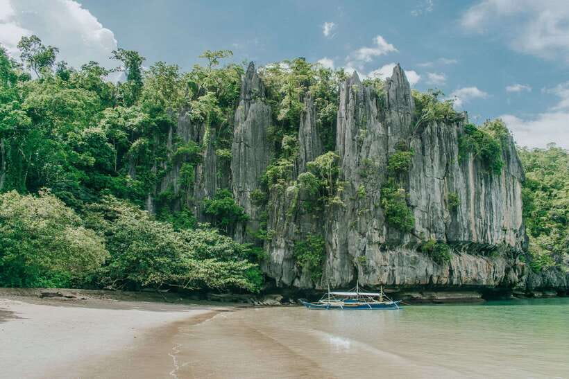 Puerto Princesa: Underground River, Zipline, Paddleboat Tour - Why this Sabang day trip is worth your time