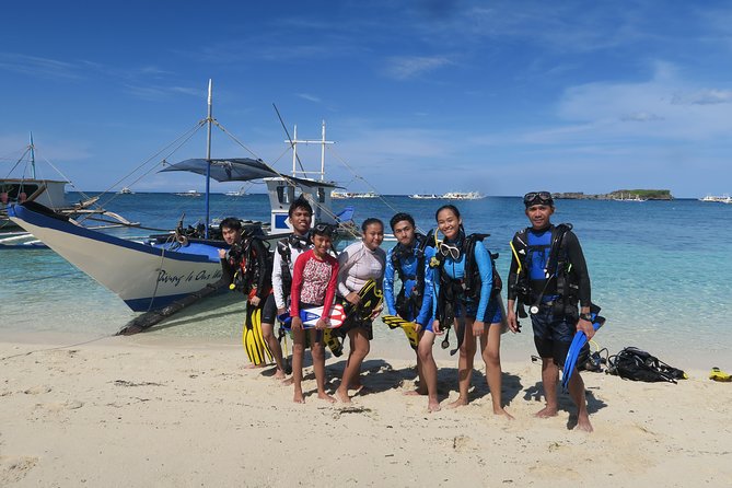 Scuba Diving in Boracay: SSI Basic Diver for Beginners - The video and classroom briefing
