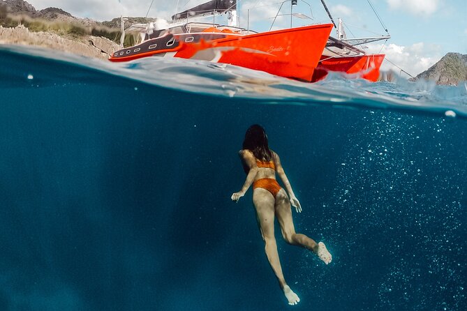 Seacret Luxury Catamaran Yacht Group Island Hopping Tour - Your 9:00 a.m. start at Corong Corong Pier