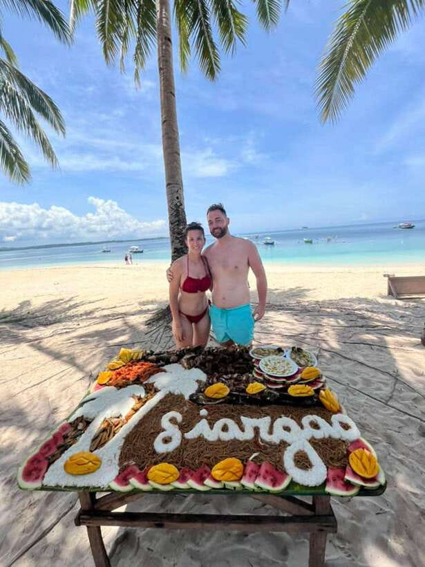 Siargao Tri-Island with Drone & Mermaid Tail - Daku Island and the boodle fight lunch