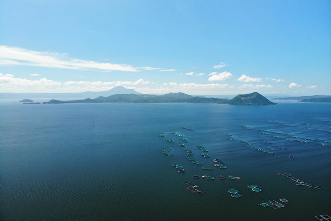 Tagaytay Adventure: Volcano Views, Countryside, Market & Cruise! - Leaving Manila for Tagaytay’s high country