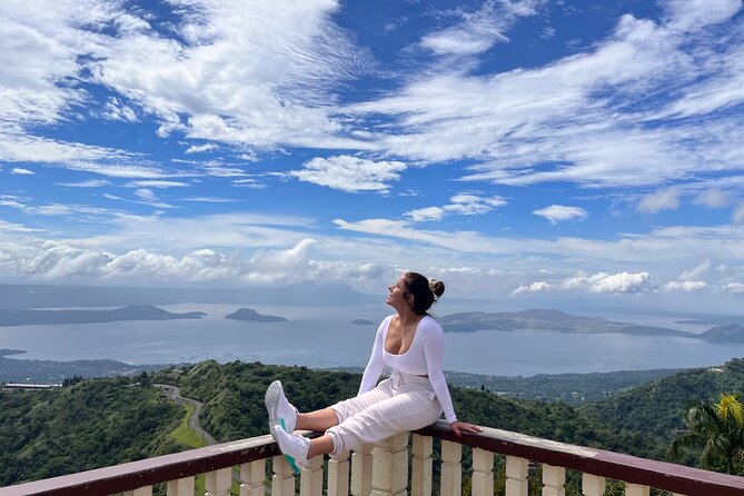 Tagaytay Day Tour sightseeing with Panoramic Taal volcano view - A private car changes the pace of the day