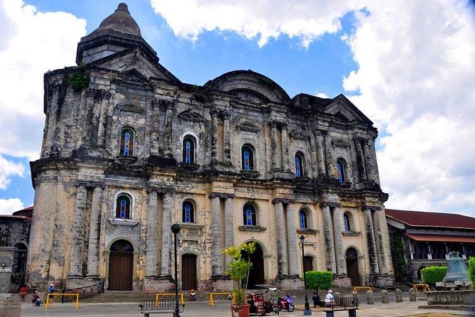 Tagaytay, Taal Volcano & Heritage Town: A Journey of Discovery - Why Taal Volcano makes this day trip worth considering