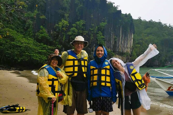 Underground River Tour w/ Private Van, Puerto Princesa to El Nido - An Audio-Guided Kayak Ride Through the Cave