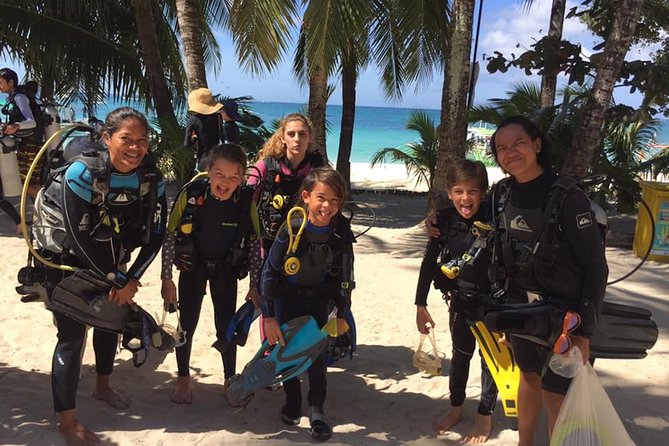 WaterColors - Discover Scuba Diving in Boracay - Meeting at Station 1 near Willy’s Rock