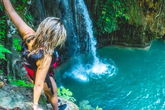 Whale Shark, Canyoneering, Sardines Run and Turtles with Transpo - The 3:00 am ride to Oslob