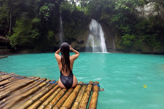 Whale Shark Encounter and Sumilon Sandbar with Kawasan Falls - Two Hours on Sumilon Sandbar